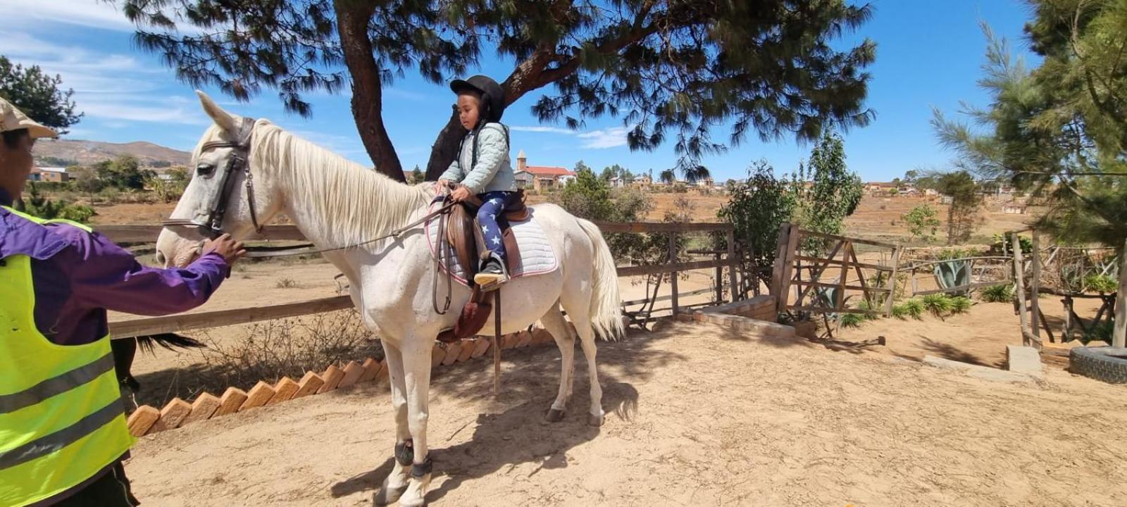 Mahafaly Hotel & Resort Antsirabe Kültér fotó
