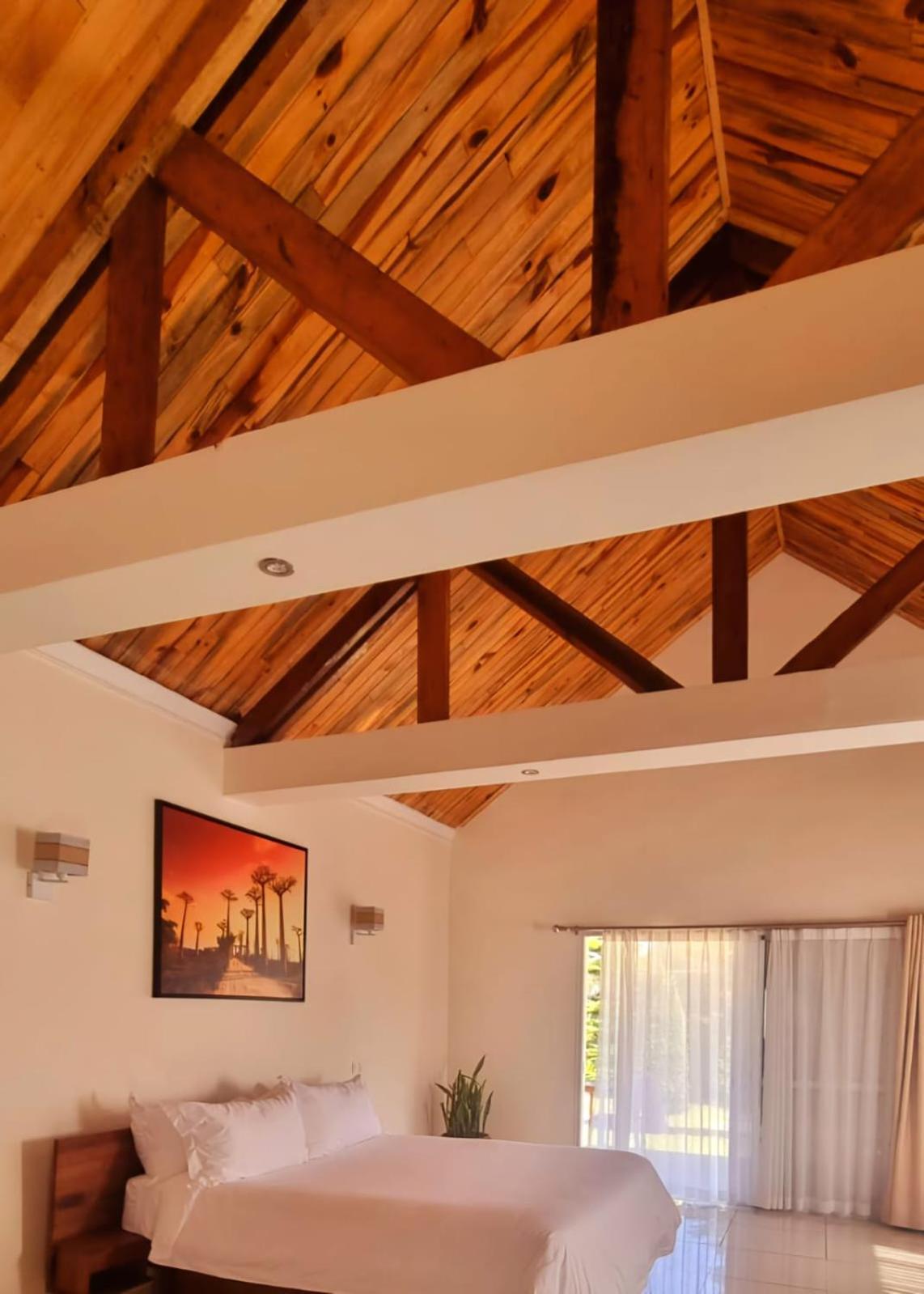Mahafaly Hotel & Resort Antsirabe Kültér fotó