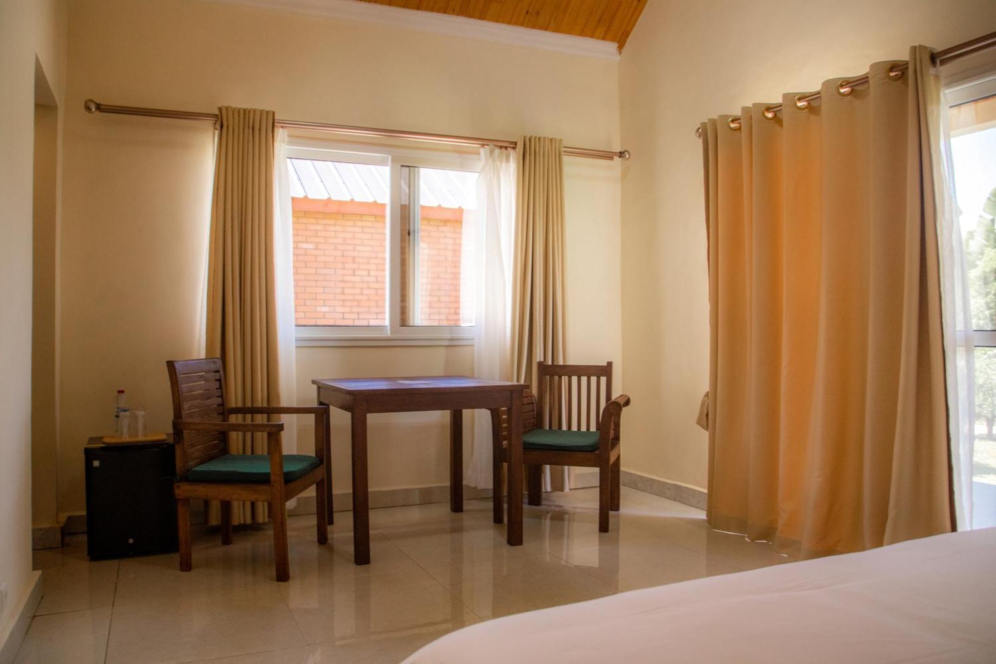 Mahafaly Hotel & Resort Antsirabe Kültér fotó